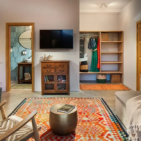 Aura Heated Pool&jacuzzi Near Albena