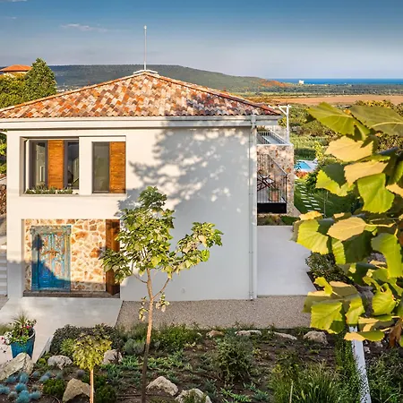 Aura Heated Pool&jacuzzi Near Albena Villa Rogachevo