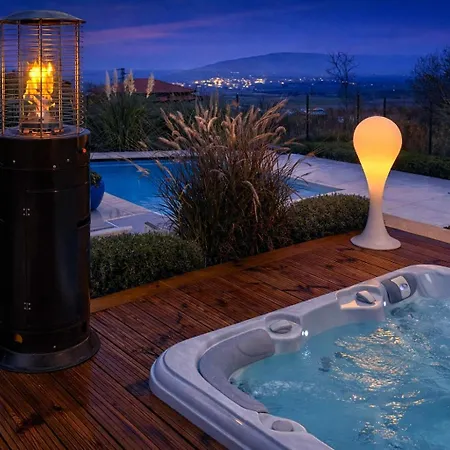 Aura Heated Pool&jacuzzi Near Albena