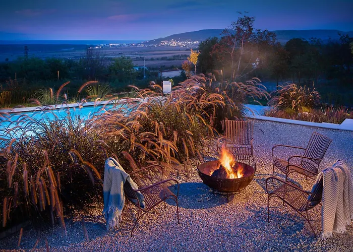 Aura Heated Pool&jacuzzi Near Albena