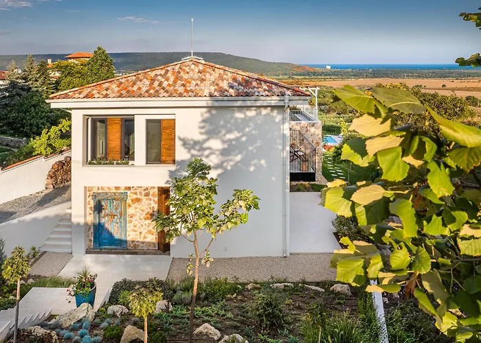 Aura Heated Pool&jacuzzi Near Albena וילה רוגאצ'בו